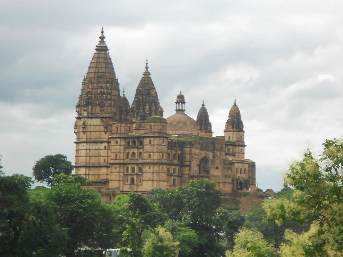 Chaturbhuj Temple