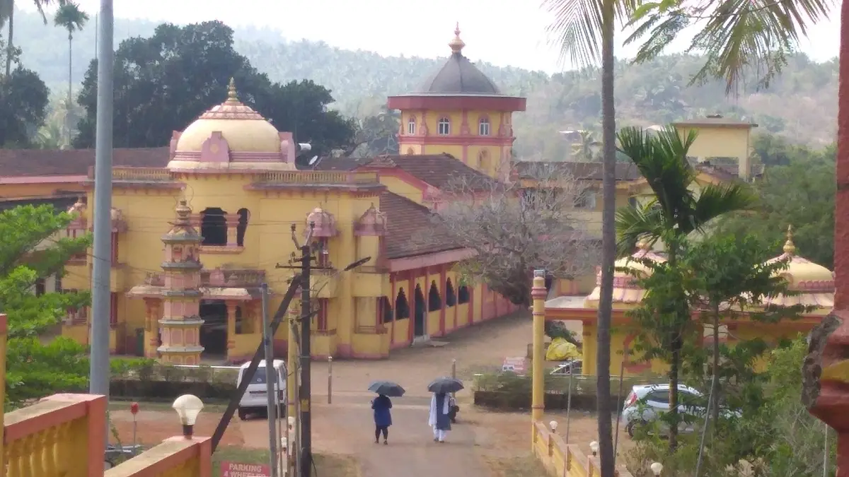 Damodar Temple Zambaulim
