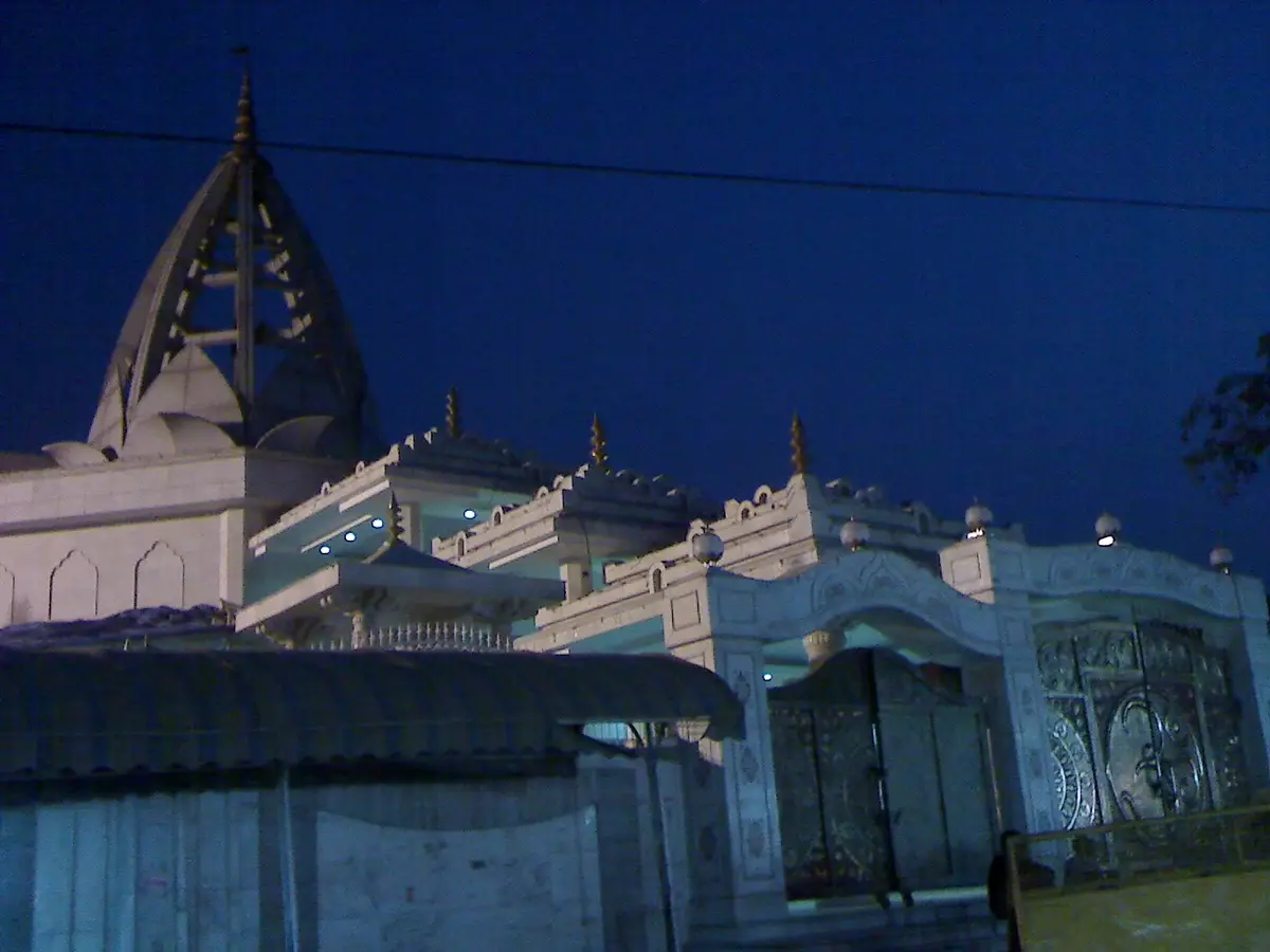 Jhandewalan Temple