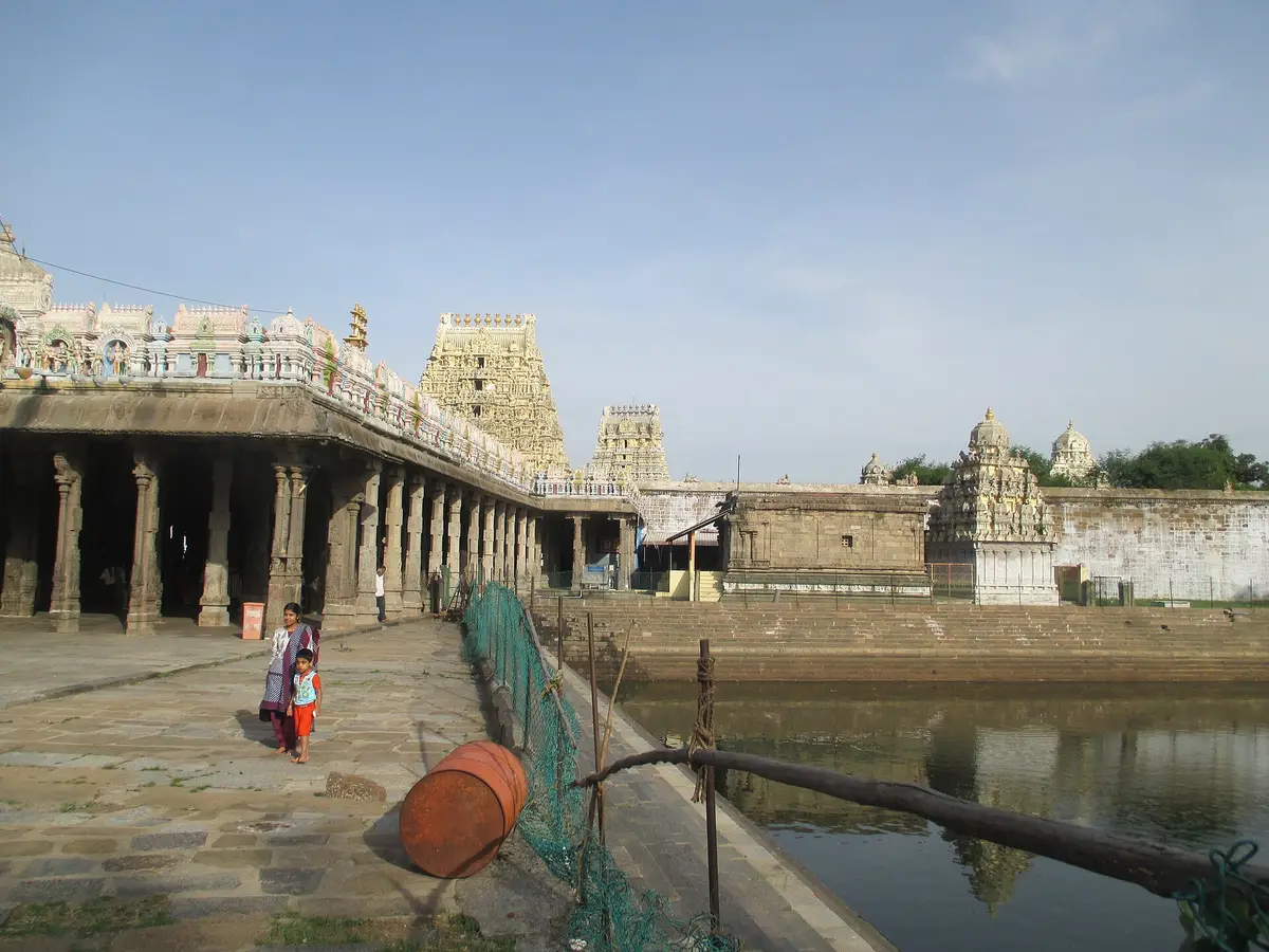 Nilathingal Thundam Perumal Temple