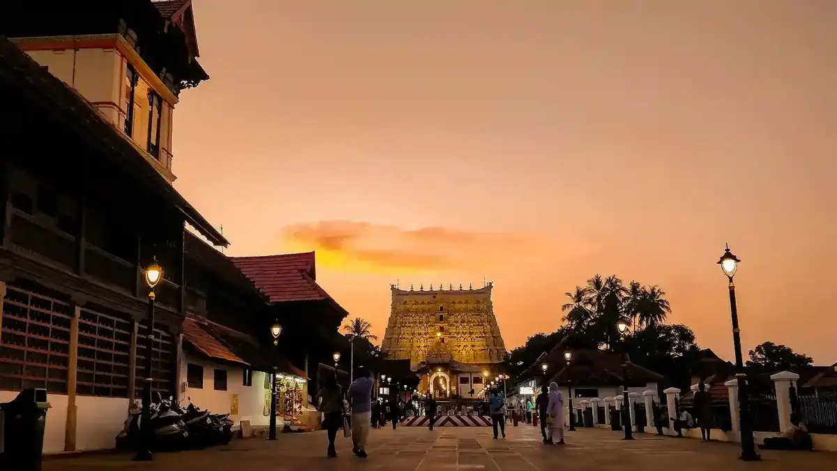 श्री पद्मनाभस्वामी मंदिर