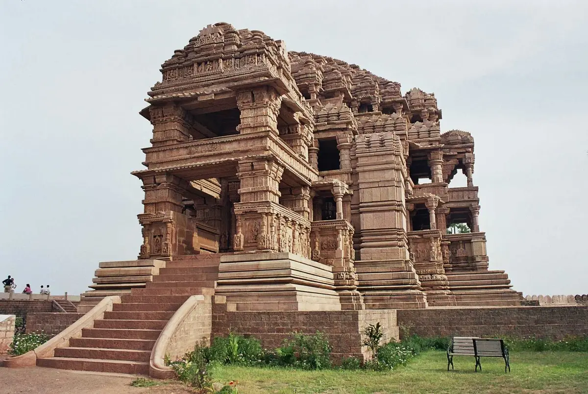 Sas-Bahu Temple